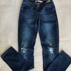 Levi 524 Skinny Jeans